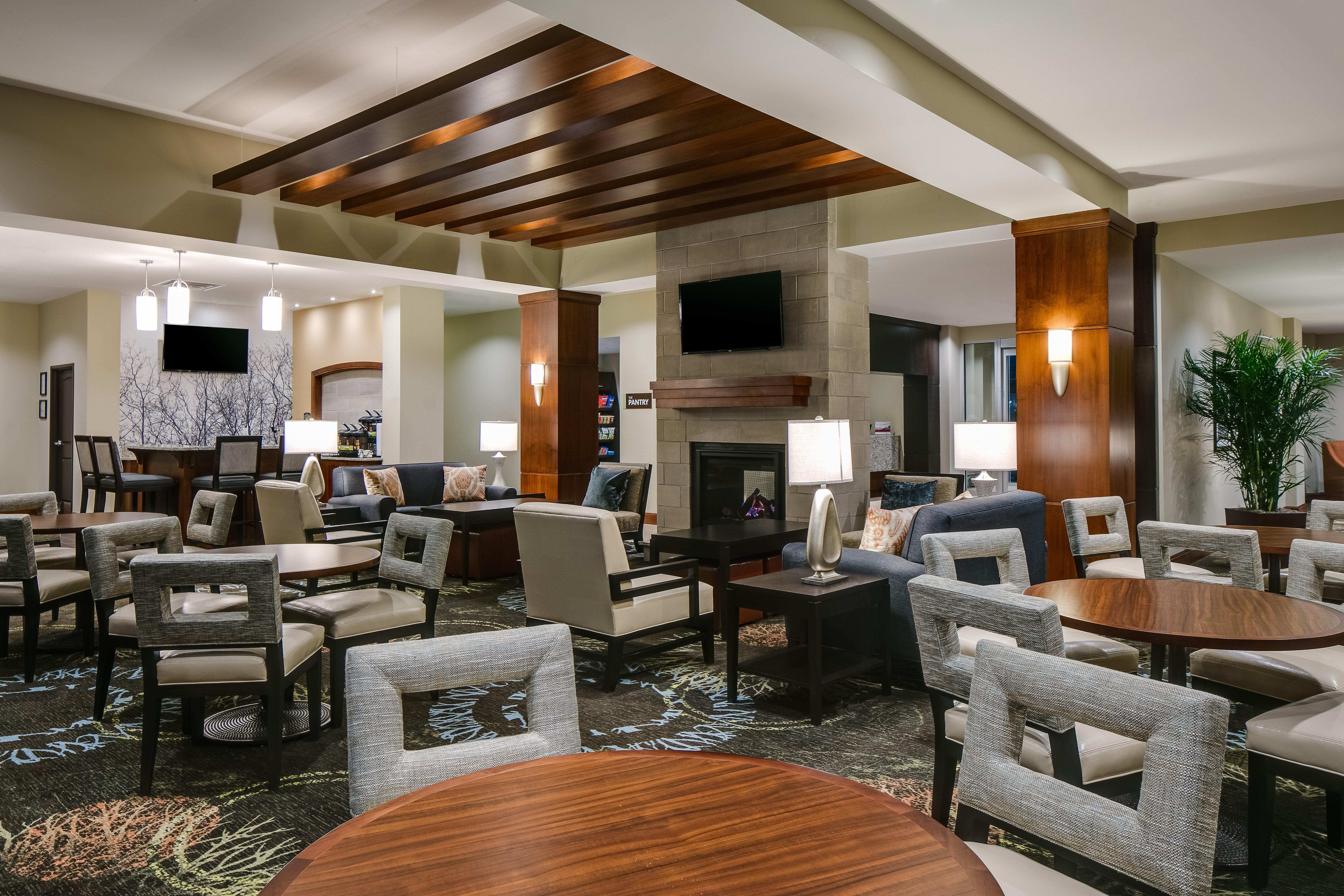 Staybridge Suites Des Moines Downtown By Ihg Kültér fotó