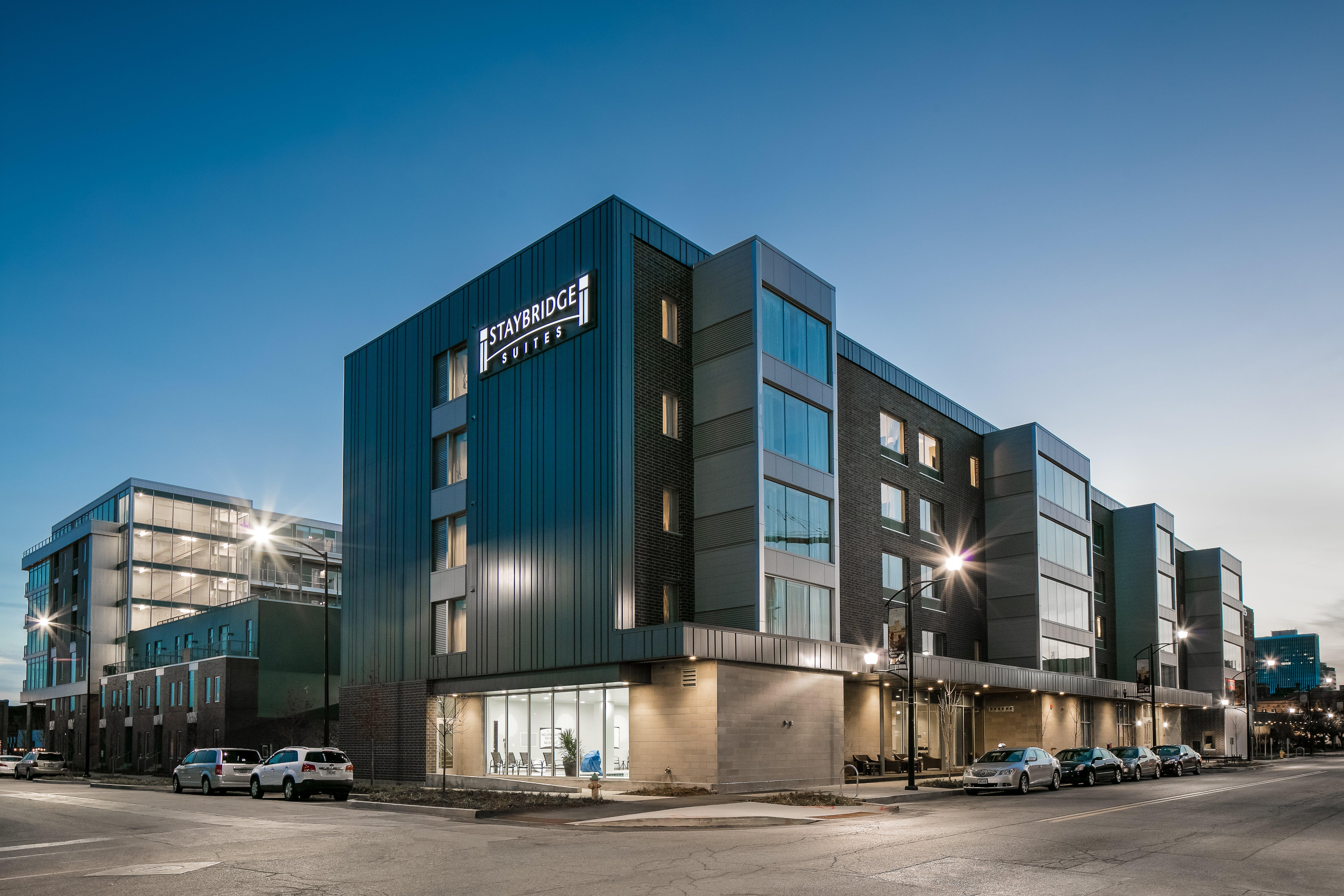 Staybridge Suites Des Moines Downtown By Ihg Kültér fotó